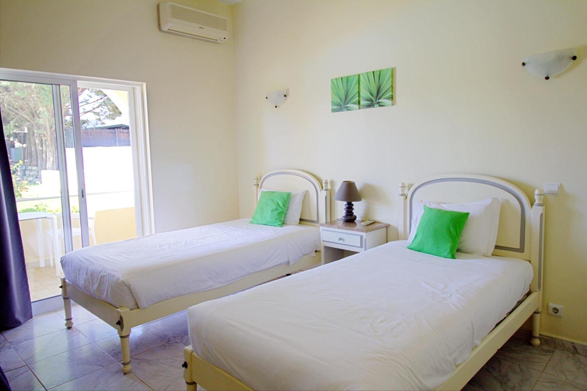 Wot Algarve Hotell Almancil Eksteriør bilde